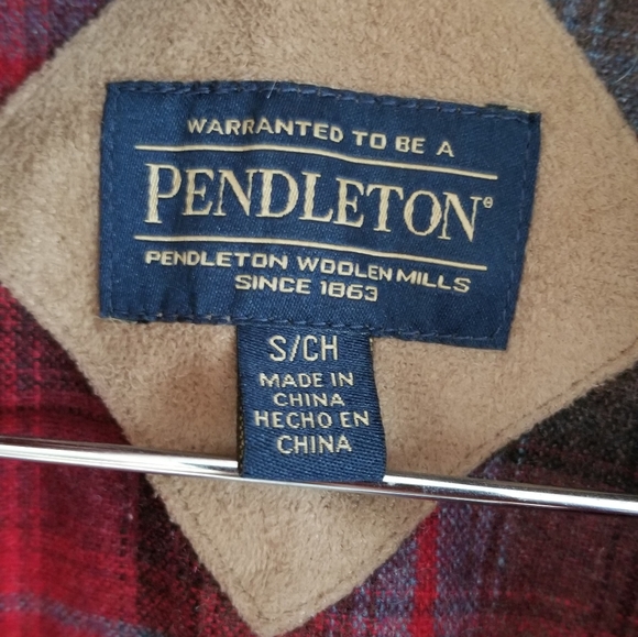 Pendleton fuzzy jacket - Picture 2 of 2
